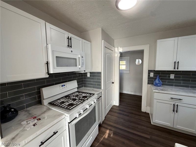 116 Munroe Falls Avenue, Cuyahoga Falls, OH 44221 Photo 19