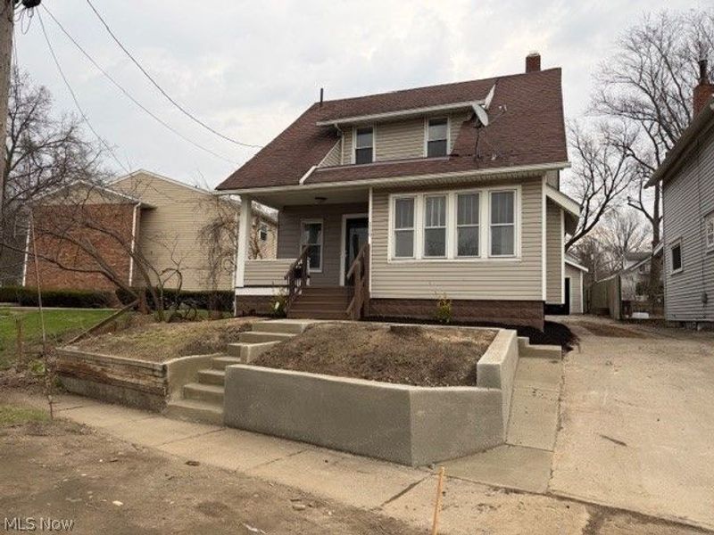 116 Munroe Falls Avenue, Cuyahoga Falls, OH 44221 Photo 4