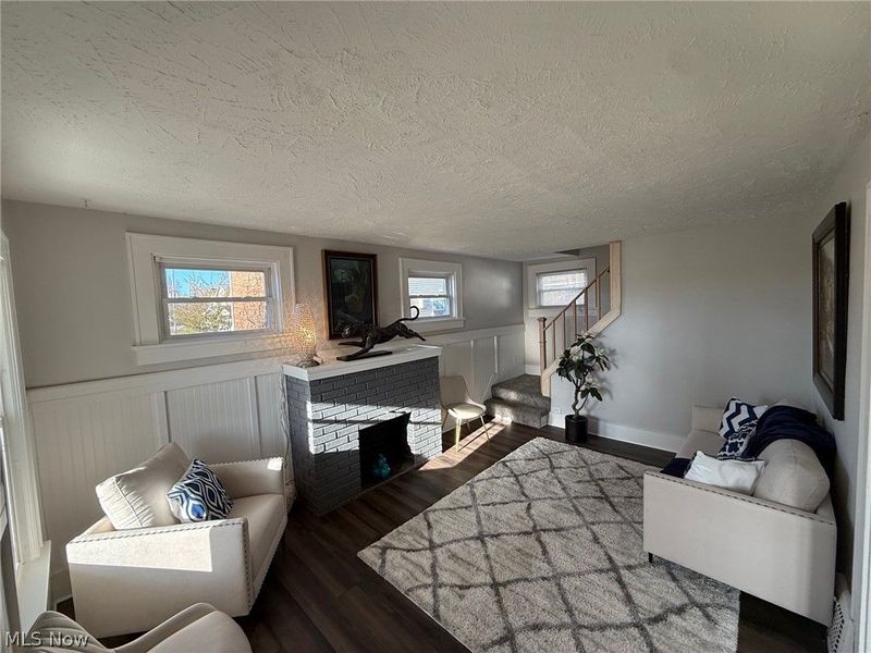 116 Munroe Falls Avenue, Cuyahoga Falls, OH 44221 Photo 5