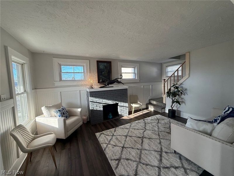 116 Munroe Falls Avenue, Cuyahoga Falls, OH 44221 Photo 6