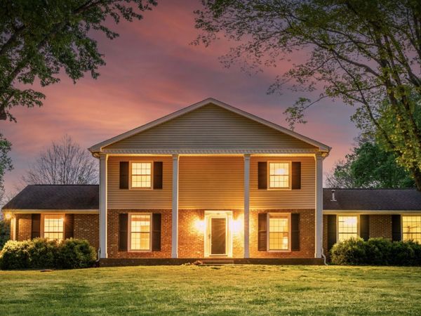 111 Poplar St, Franklin, TN 37064