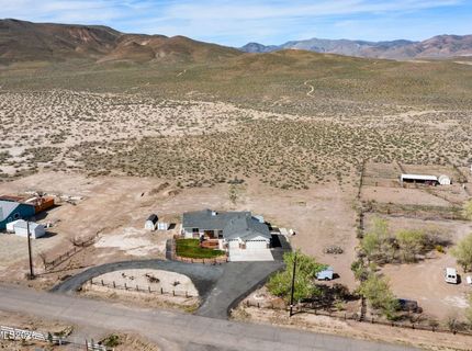 219 David Avenue, Stagecoach, NV 89429 Photo