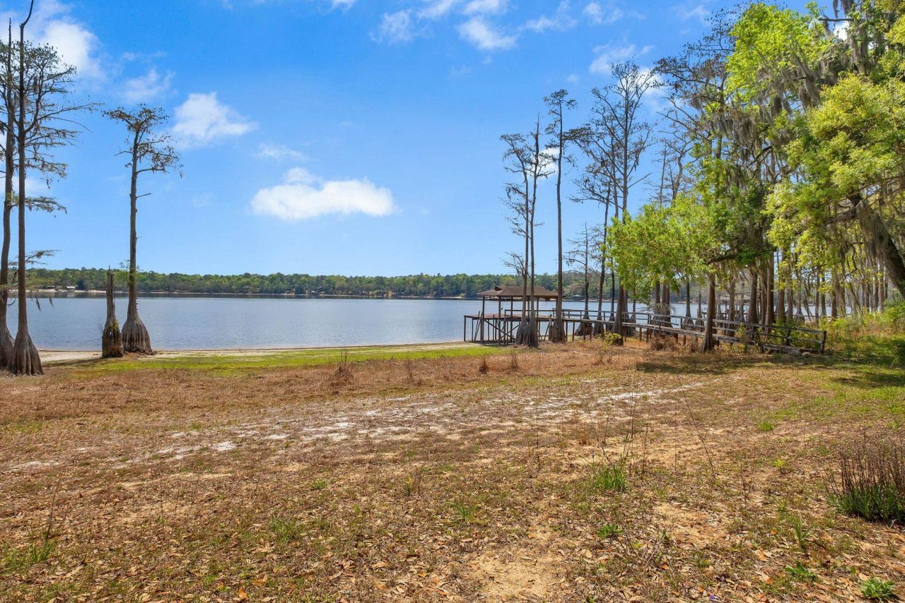 3765 Lakeview Drive, Tallahassee, FL 32310 Photo
