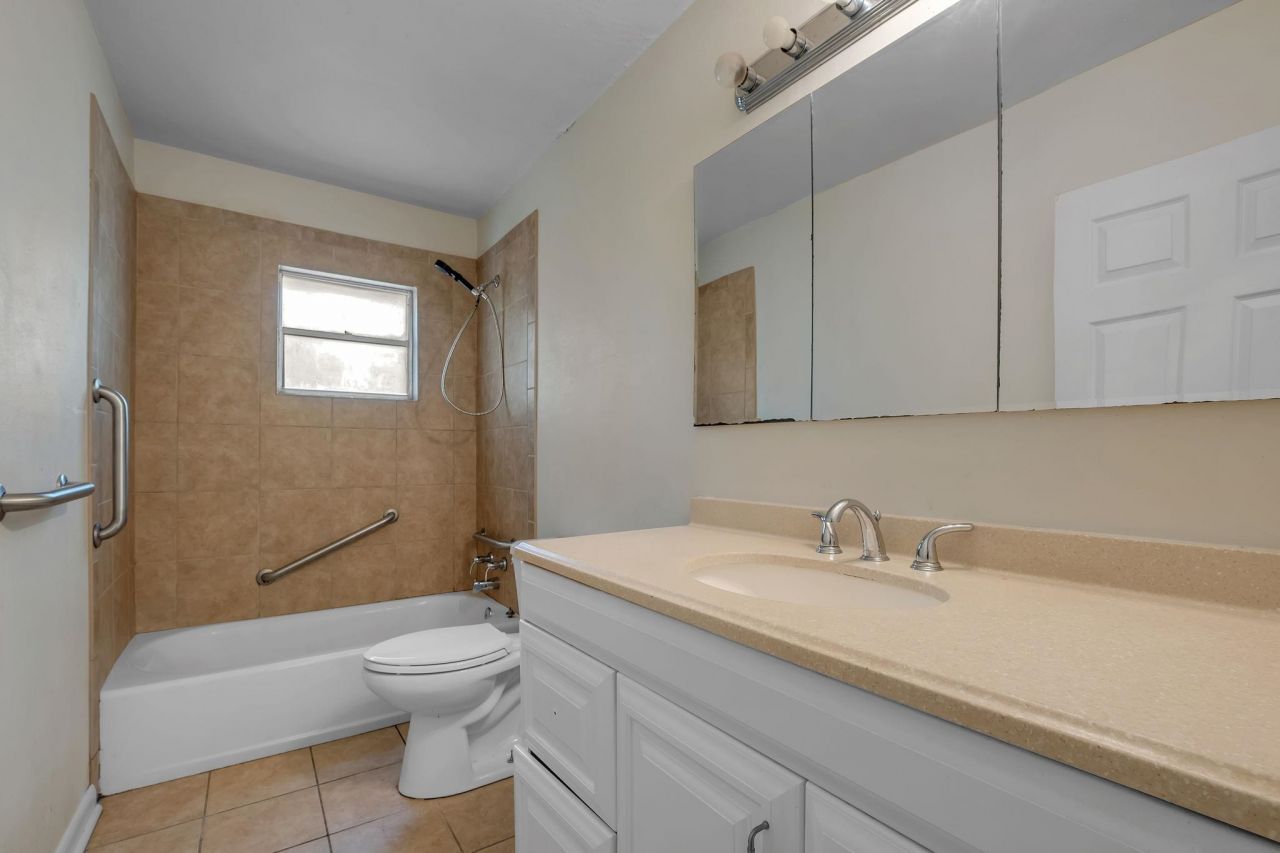 3765 Lakeview Drive, Tallahassee, FL 32310 Photo