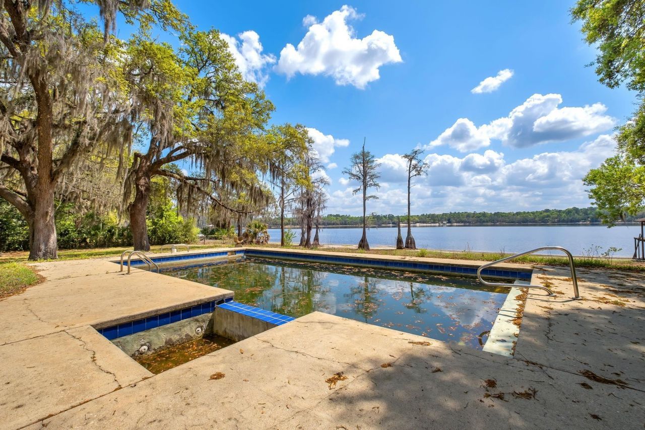 3765 Lakeview Drive, Tallahassee, FL 32310 Photo