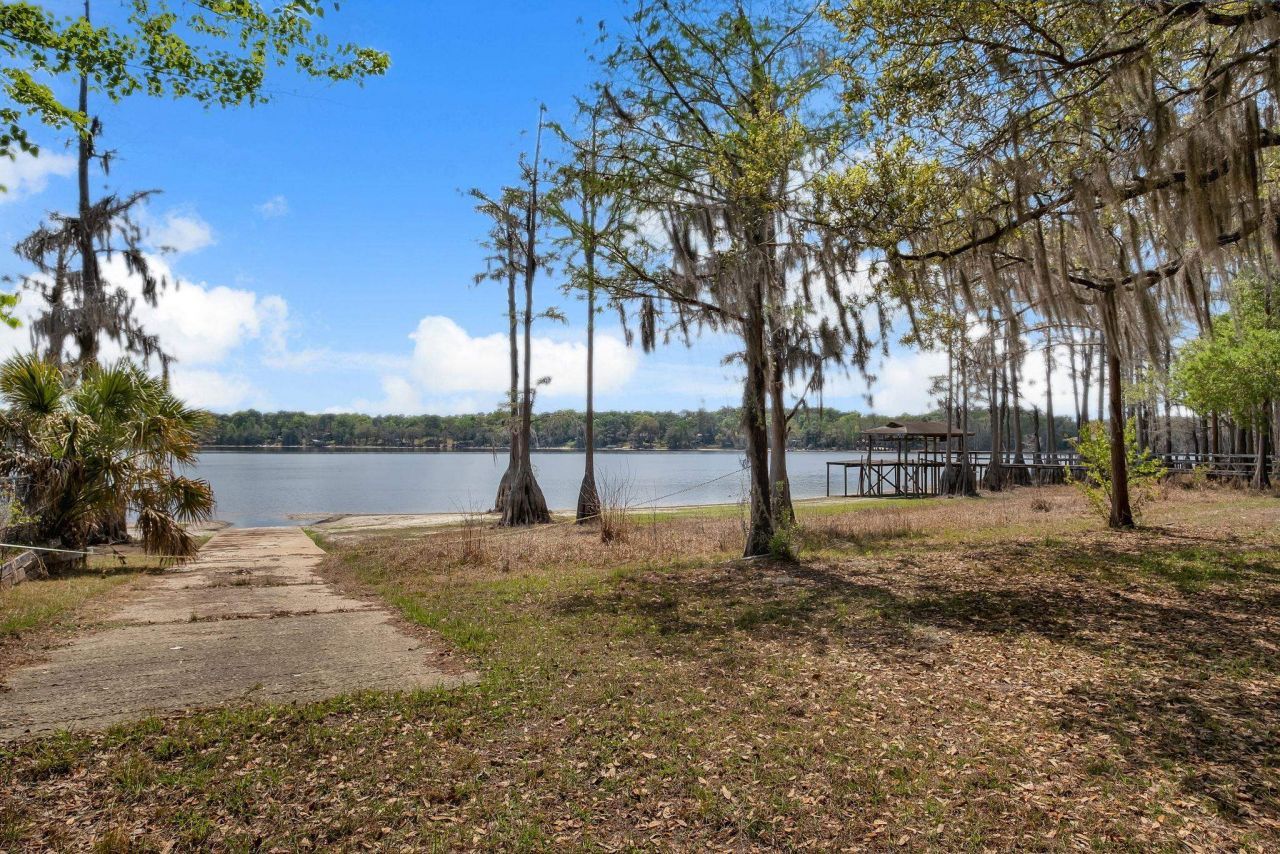 3765 Lakeview Drive, Tallahassee, FL 32310 Photo