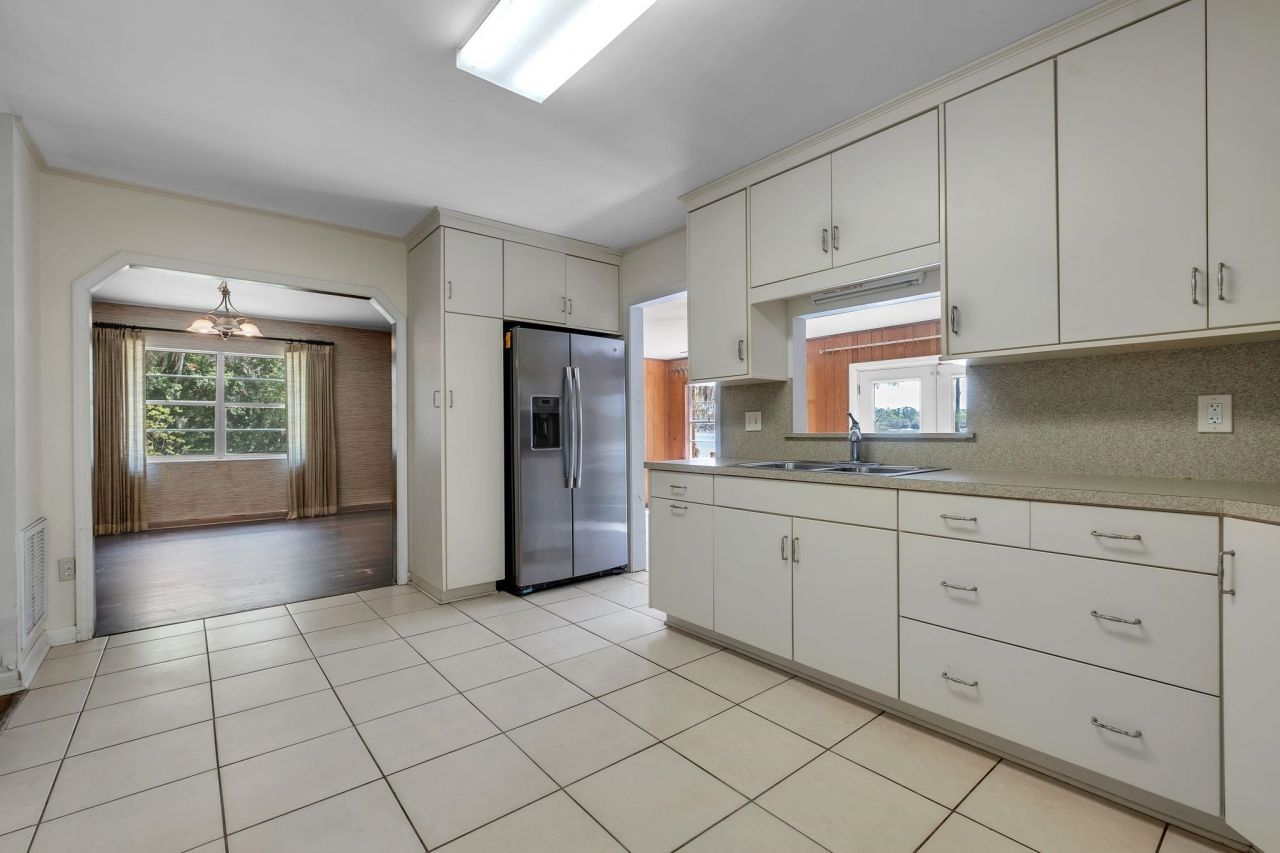 3765 Lakeview Drive, Tallahassee, FL 32310 Photo