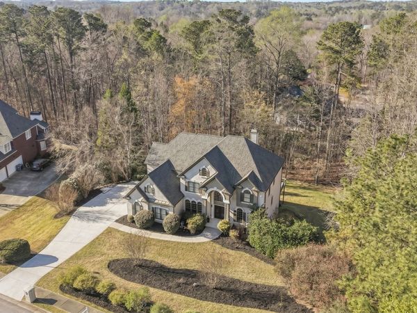 715 Fawn Ridge Court, Roswell, GA 30075