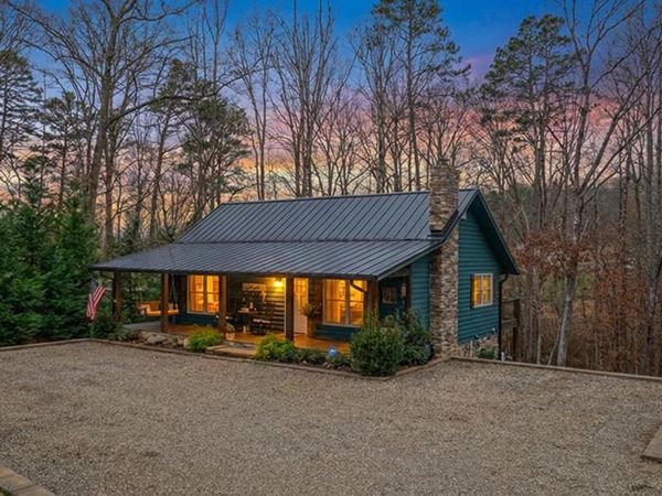 206 Hedden Rd, Murphy, NC 28906