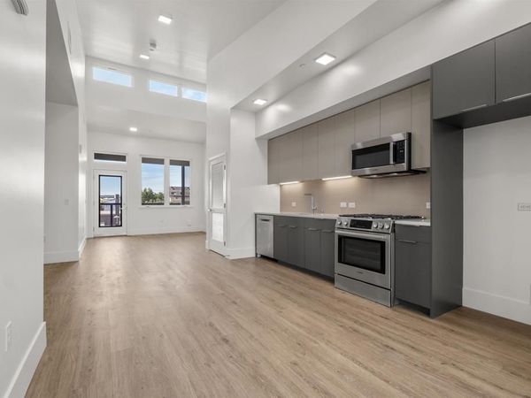 1545 32nd St, Unit 314, Oakland, CA 94608