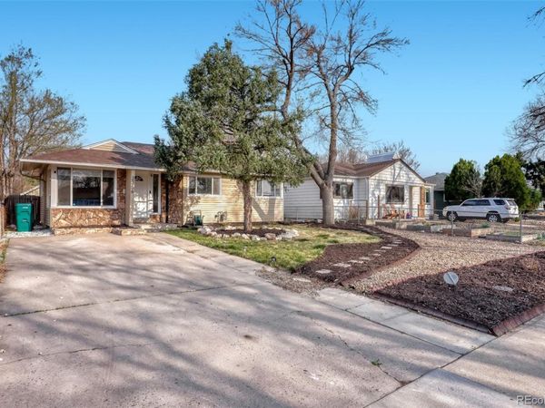 2356 Florence Street , Aurora, CO 80010