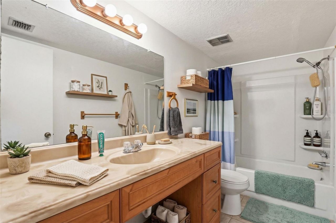 776 100th Avenue N, Unit 104, Saint Petersburg, FL 33702 Photo