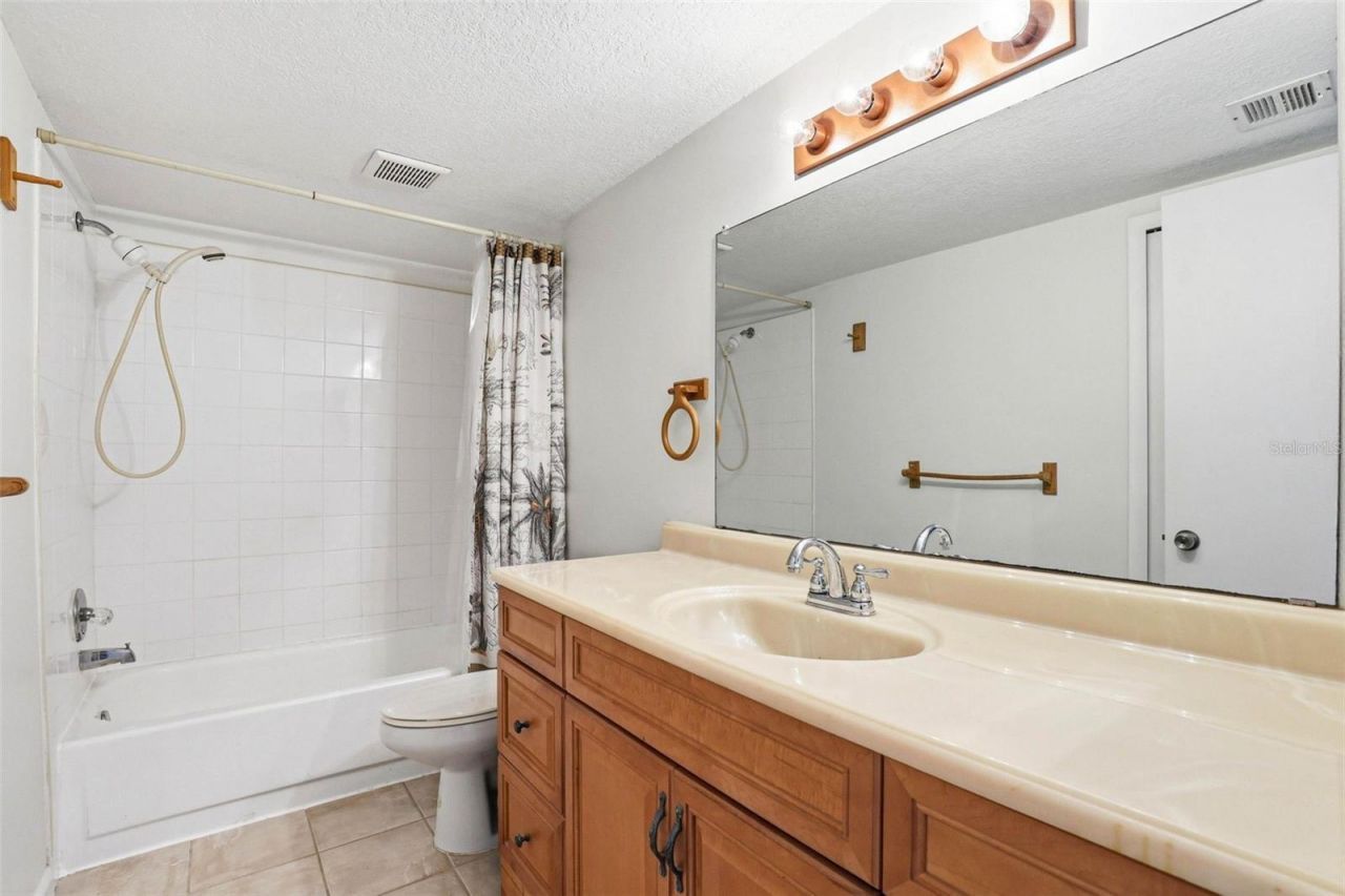 776 100th Avenue N, Unit 104, Saint Petersburg, FL 33702 Photo