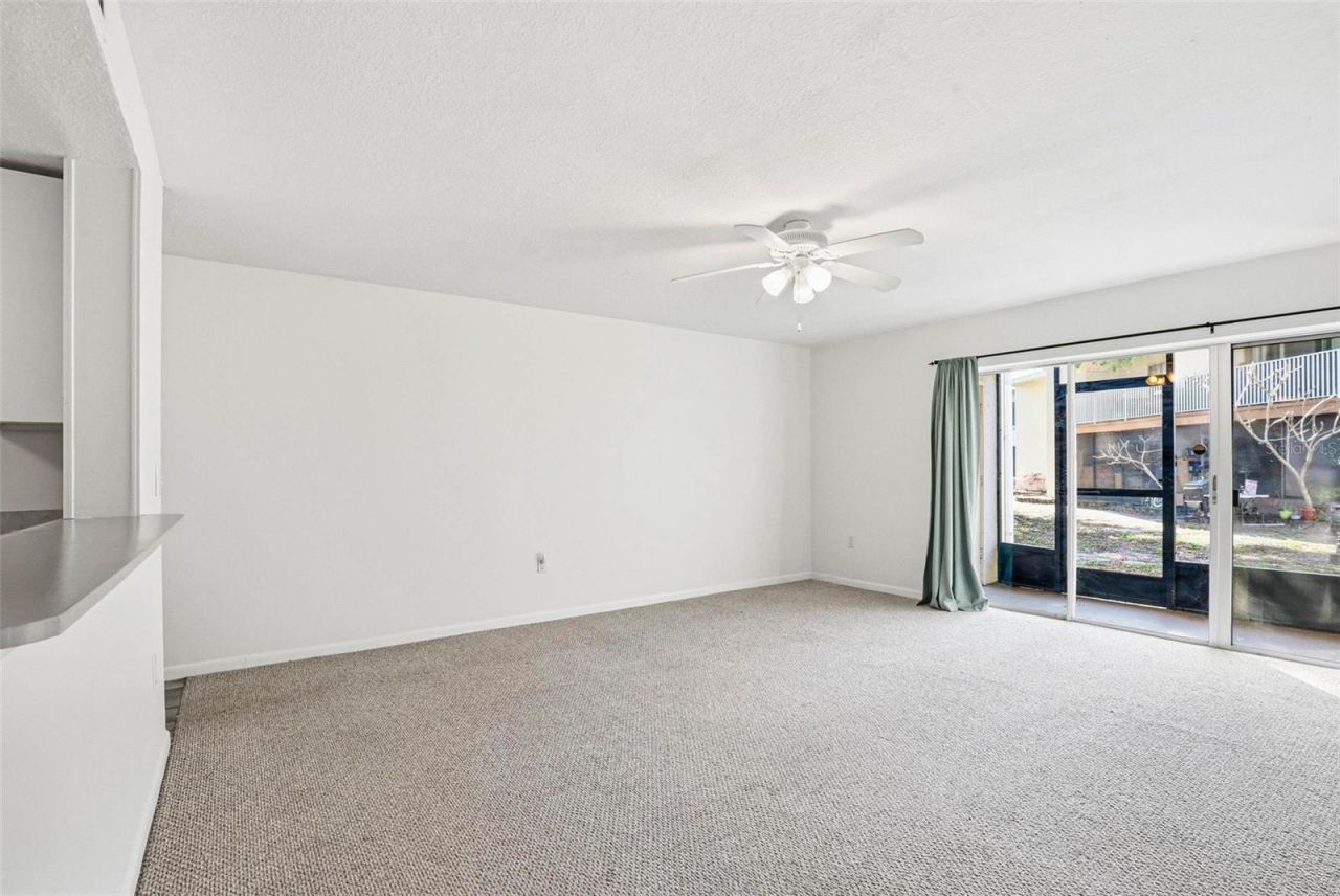 776 100th Avenue N, Unit 104, Saint Petersburg, FL 33702 Photo