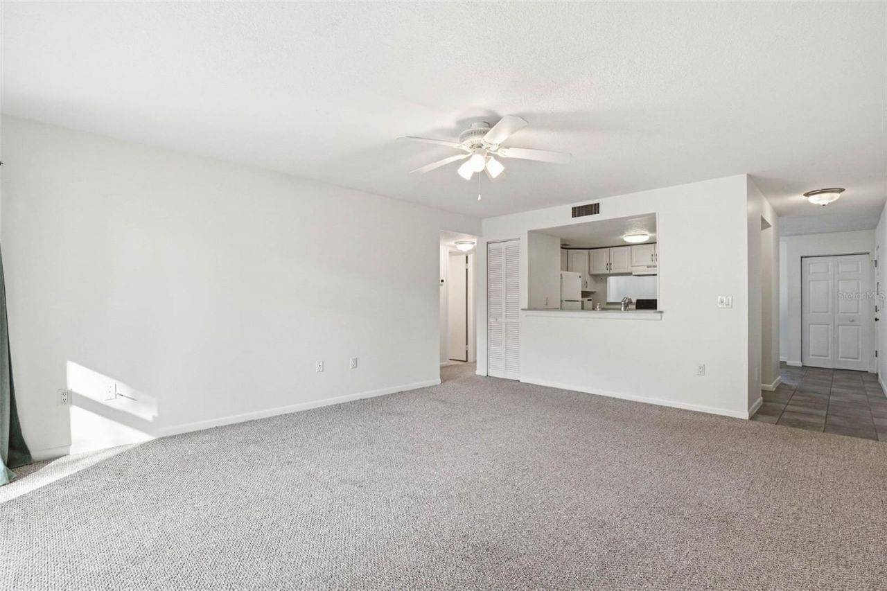 776 100th Avenue N, Unit 104, Saint Petersburg, FL 33702 Photo