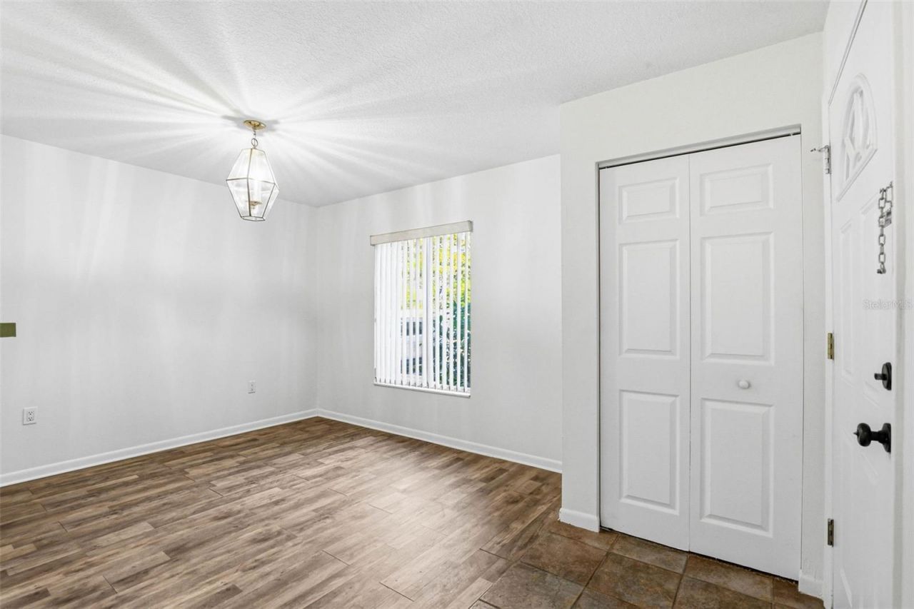 776 100th Avenue N, Unit 104, Saint Petersburg, FL 33702 Photo