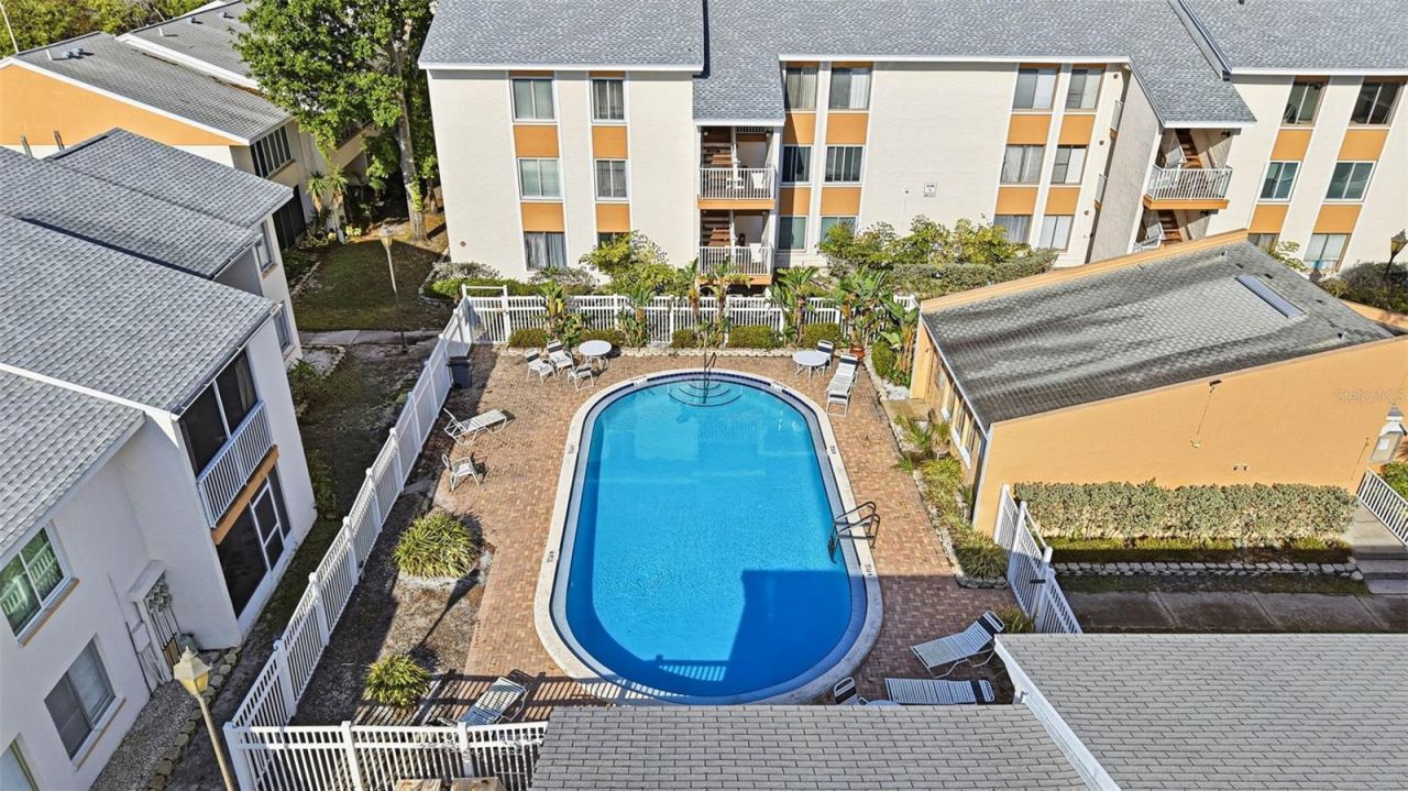 776 100th Avenue N, Unit 104, Saint Petersburg, FL 33702 Photo