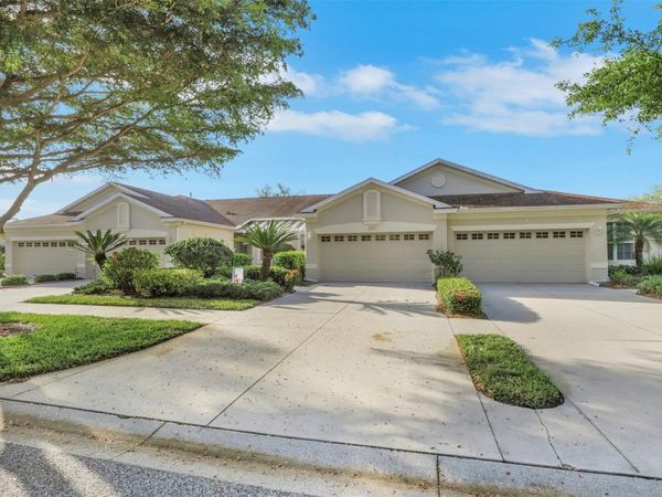 2475 MAGNOLIA CIRCLE , NORTH PORT, FL 34289