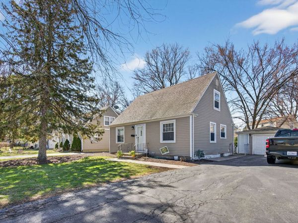 2634 Silver Creek Drive, Franklin Park, IL 60131