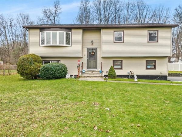 24 Marc Terrace , Monroe, NY 10950