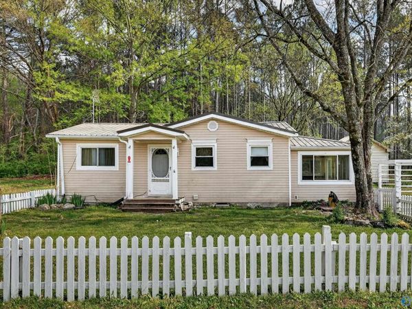 331 J B Hawkins Road, Gurley, AL 35748