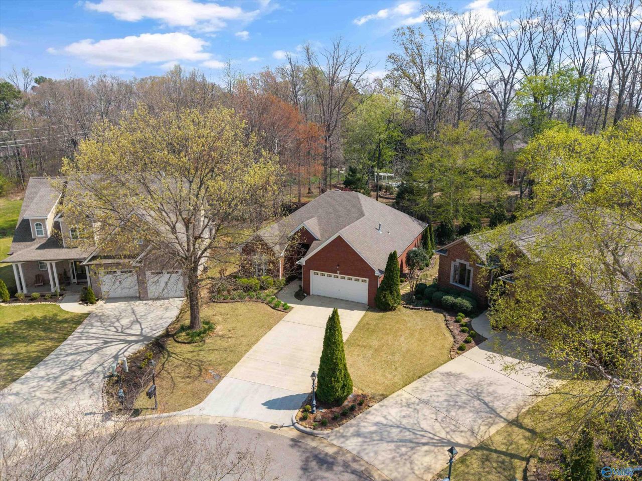 22268 Merlot Drive Athens, AL 35613