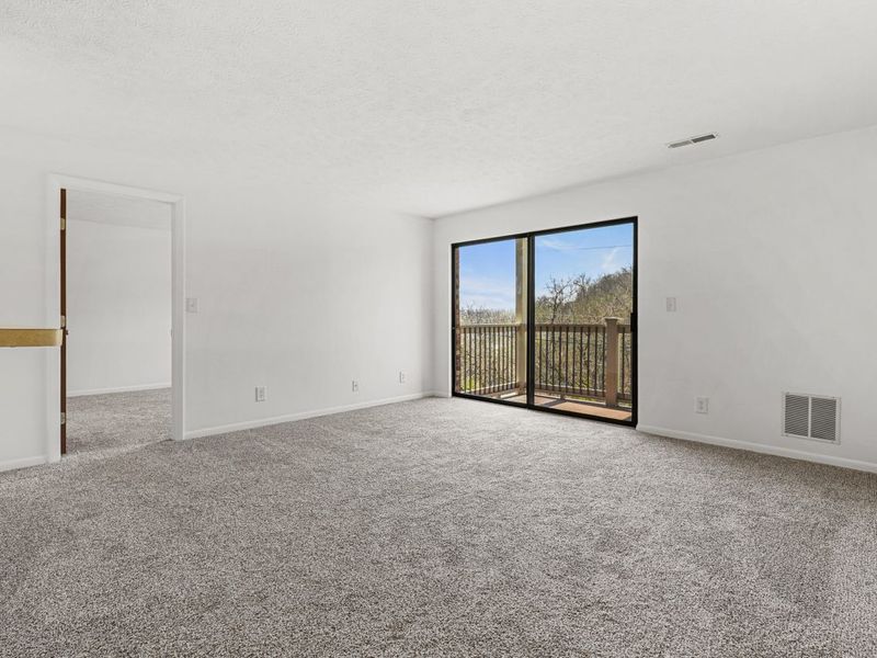 12 Woodland Hills Drive, Unit 6, Southgate, KY 41071 Photo 4