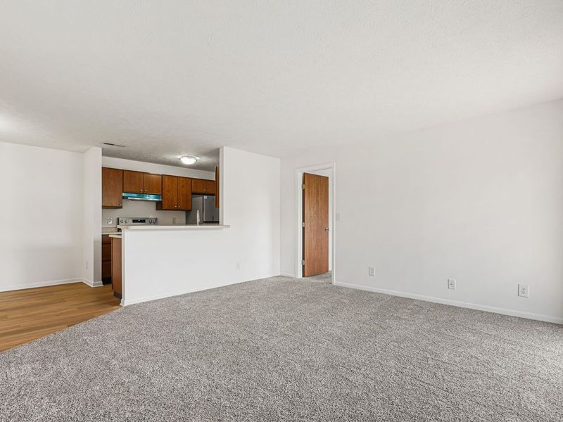 12 Woodland Hills Drive, Unit 6, Southgate, KY 41071 Photo 6