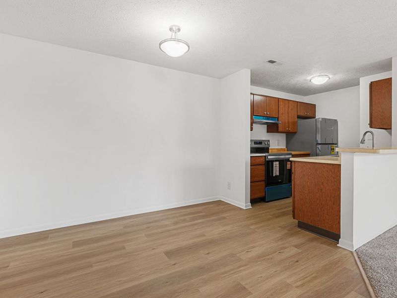 12 Woodland Hills Drive, Unit 6, Southgate, KY 41071 Photo 7