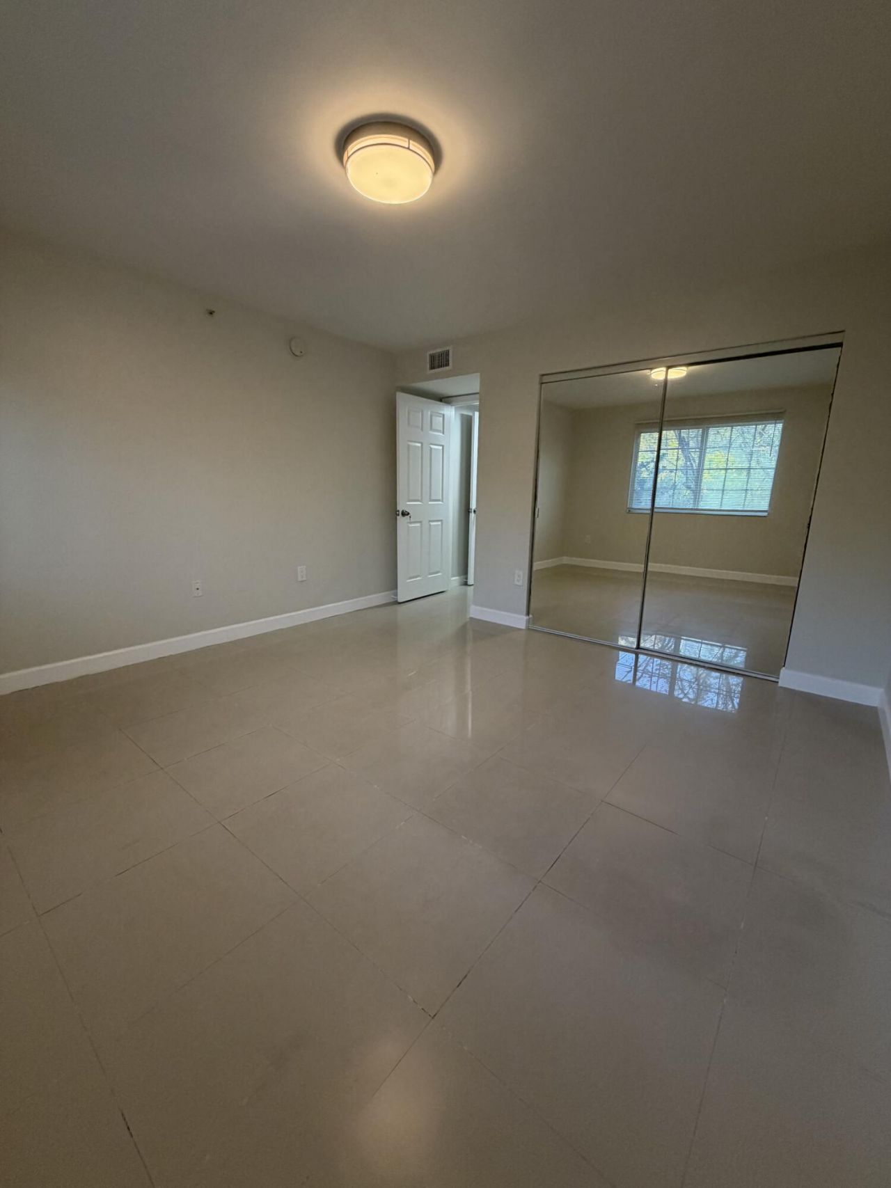 5031 Wiles Road, Unit 203, Coconut Creek, FL 33073 Photo