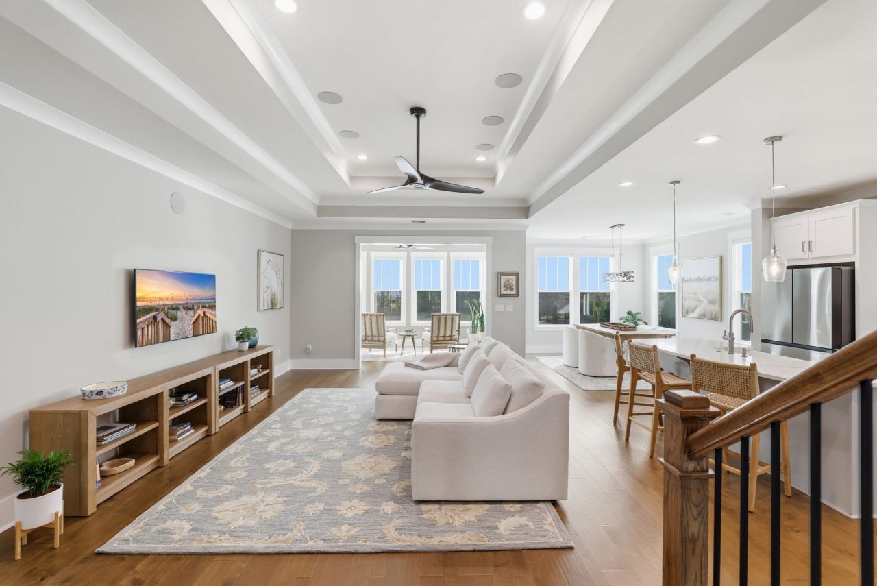 211 Black Water Dr. Photo 14