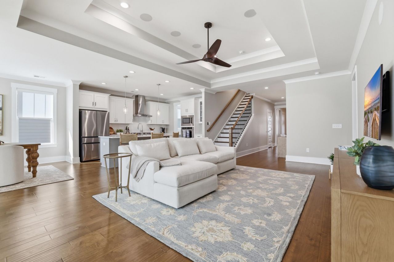 211 Black Water Dr. Photo 15