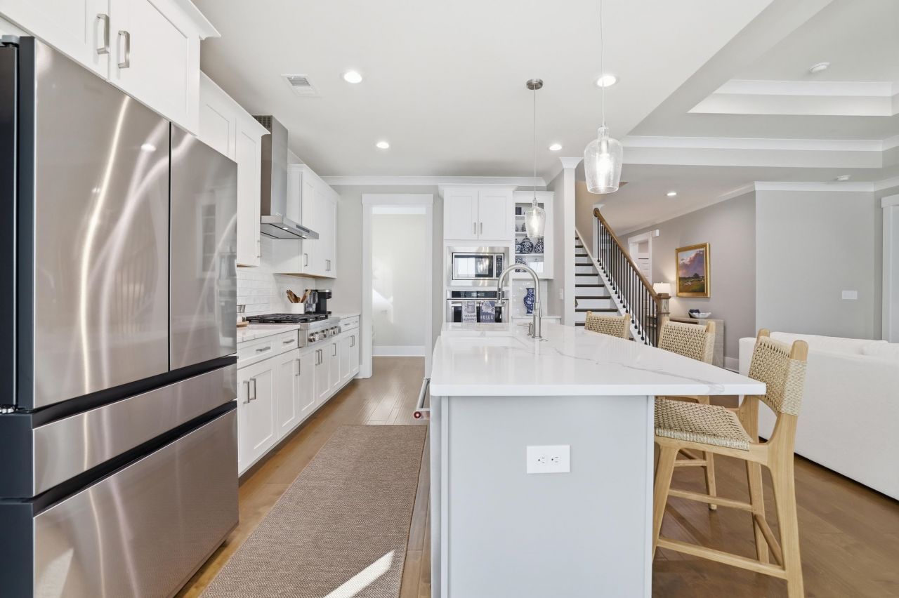 211 Black Water Dr. Photo 18