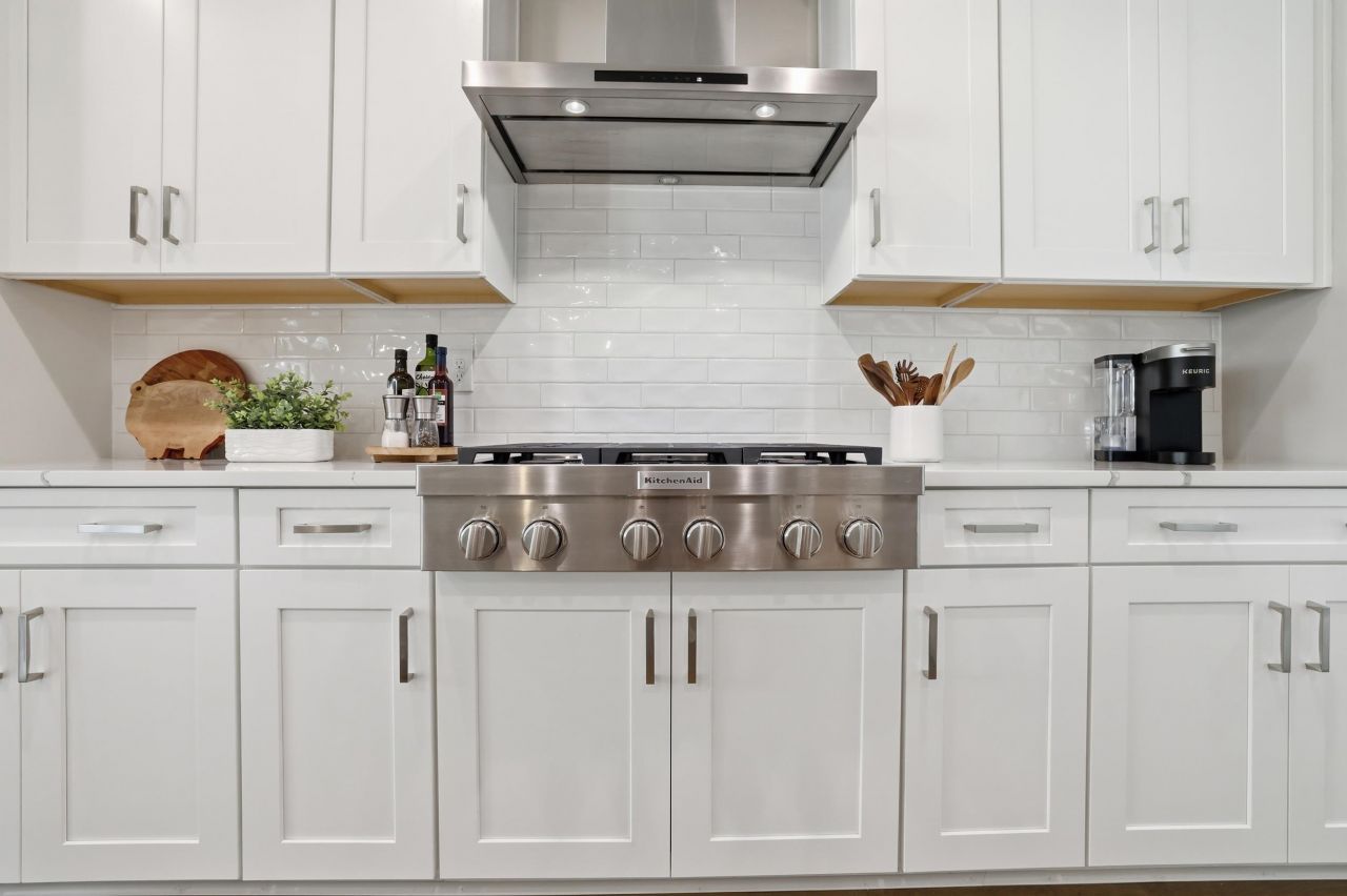 211 Black Water Dr. Photo 21