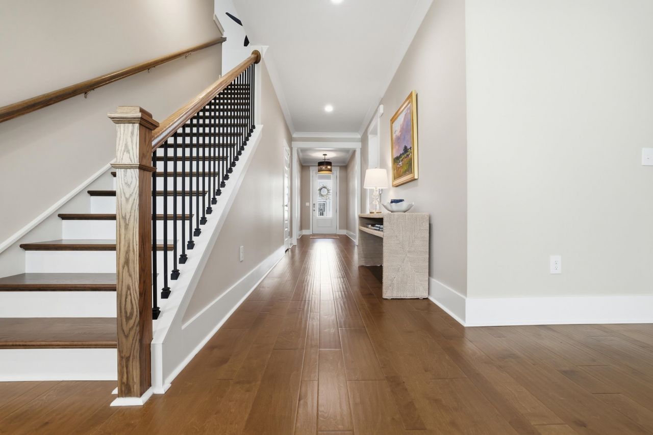 211 Black Water Dr. Photo 36