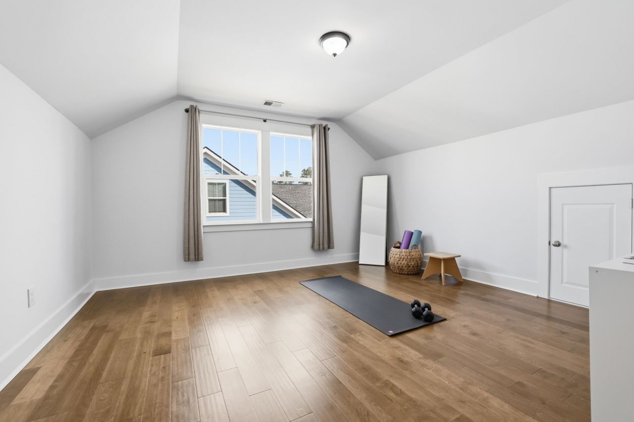 211 Black Water Dr. Photo 39