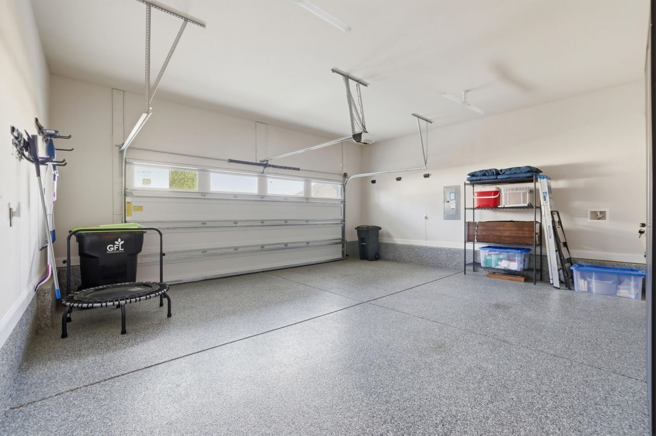 211 Black Water Dr. Photo 48