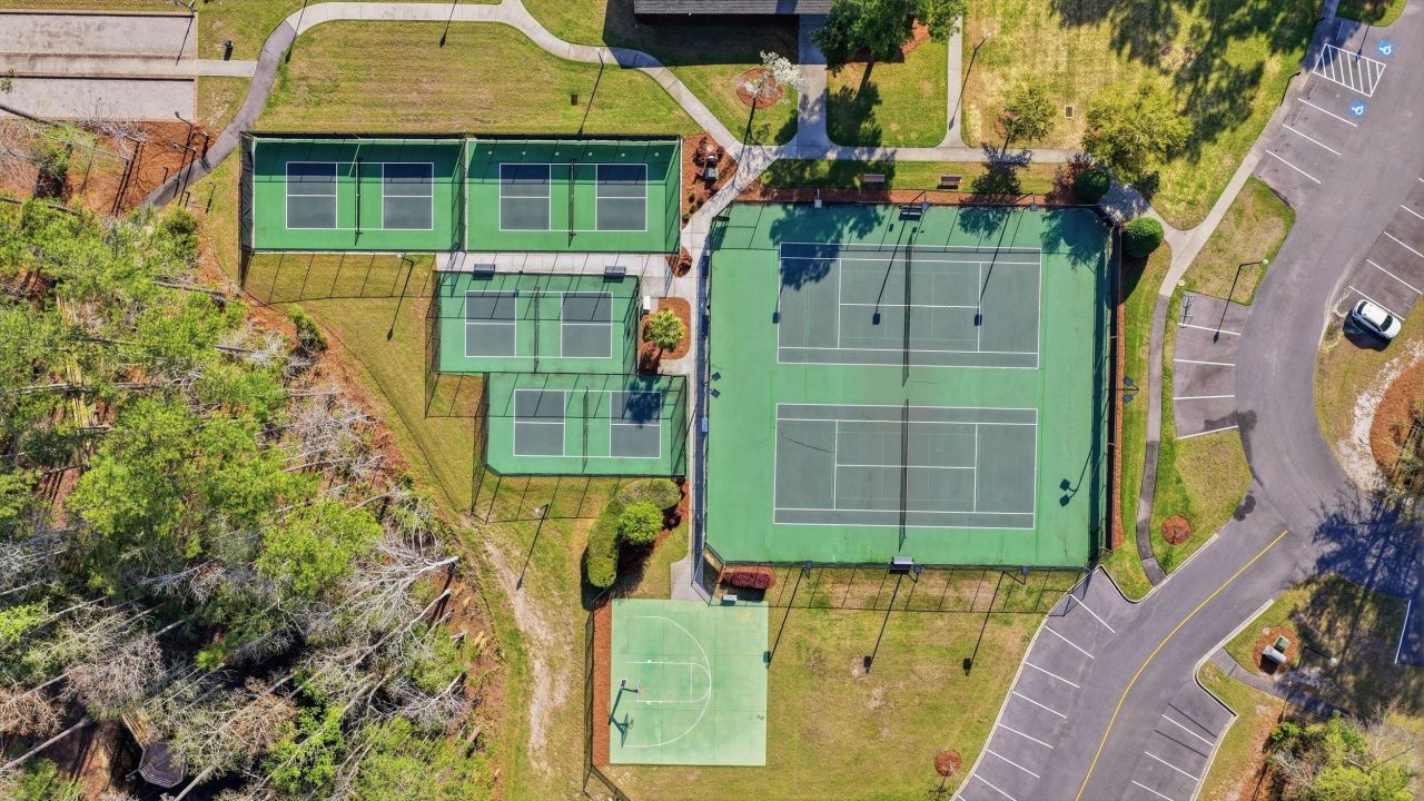 211 Black Water Dr. Photo 53