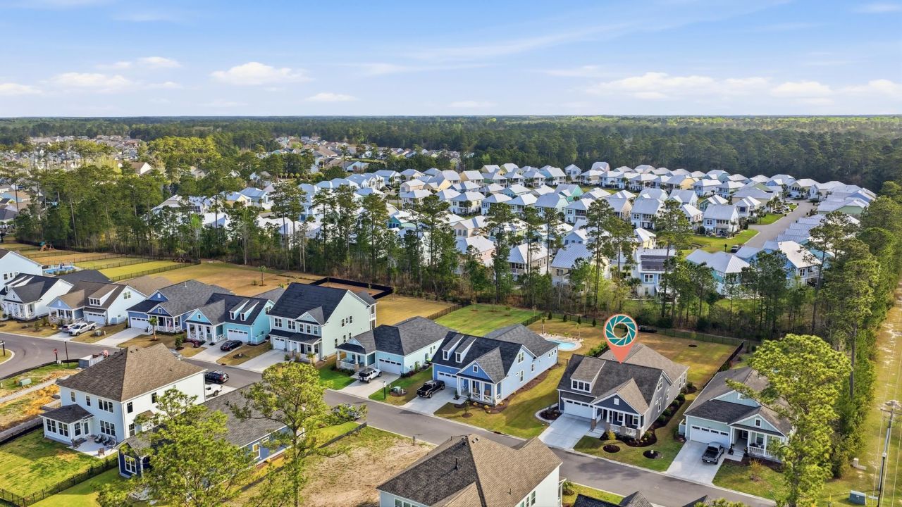 211 Black Water Dr. Photo 58