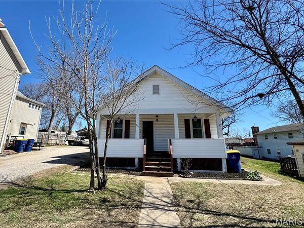 212 N Adams Street, Festus, MO 63028