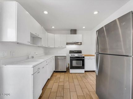 8704 Aquifer Way, Reno, NV 89506 Photo