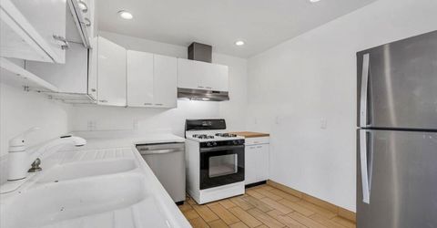 8704 Aquifer Way, Reno, NV 89506 Photo