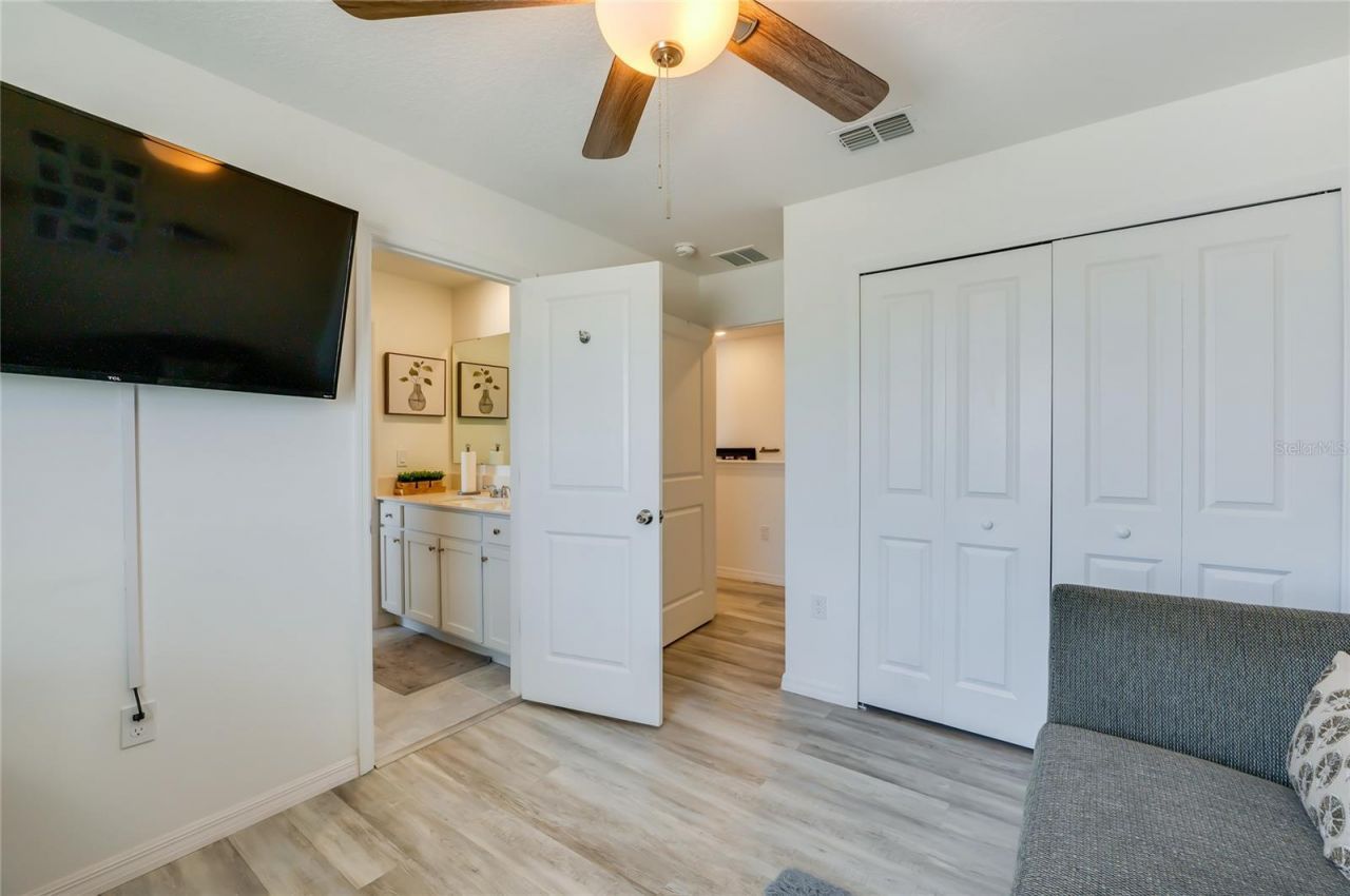 3986 Willowbrook Drive, Edgewater, FL 32141 Photo