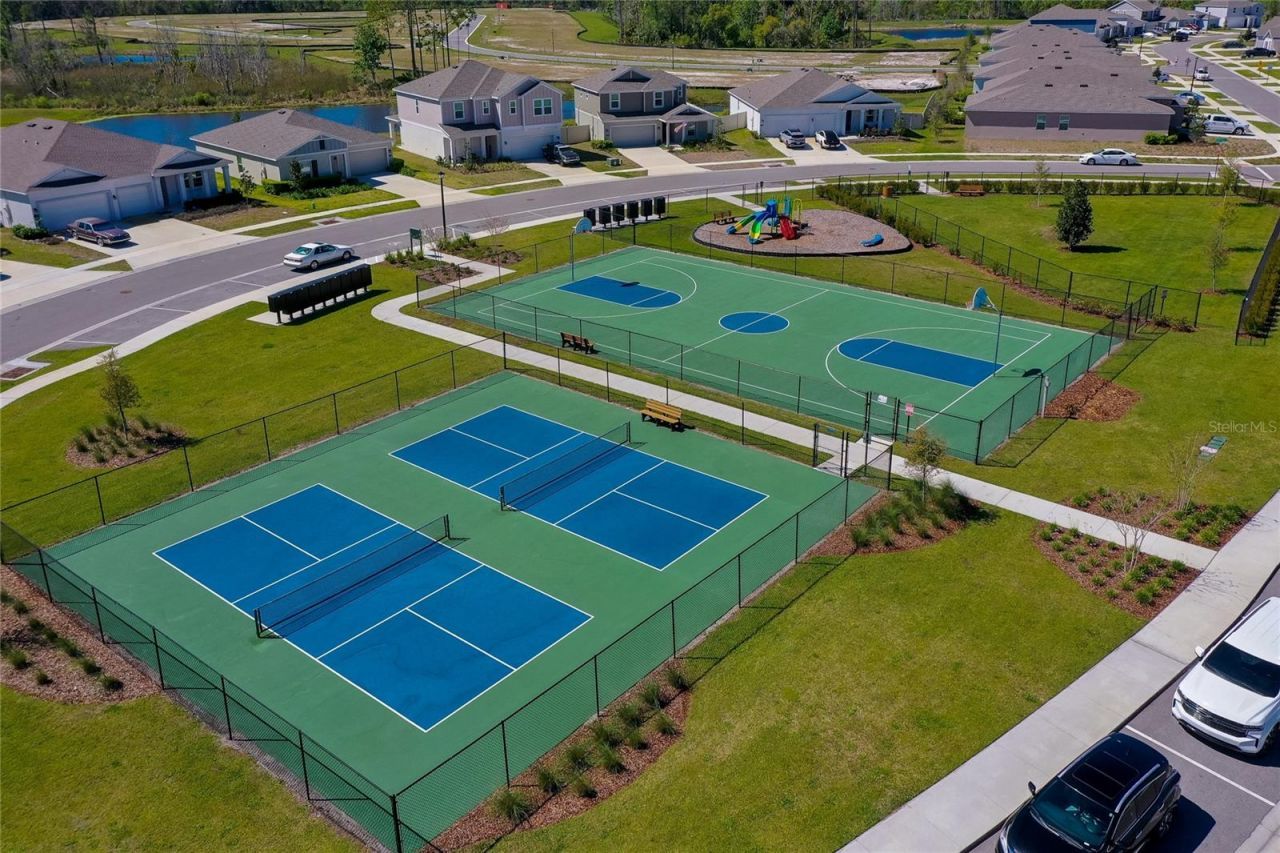 3986 Willowbrook Drive, Edgewater, FL 32141 Photo