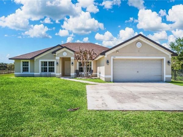 533 Willowbrook DR , LEHIGH ACRES, FL 33972