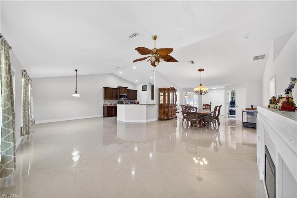 533 Willowbrook Dr , Lehigh Acres, FL 33972 Photo