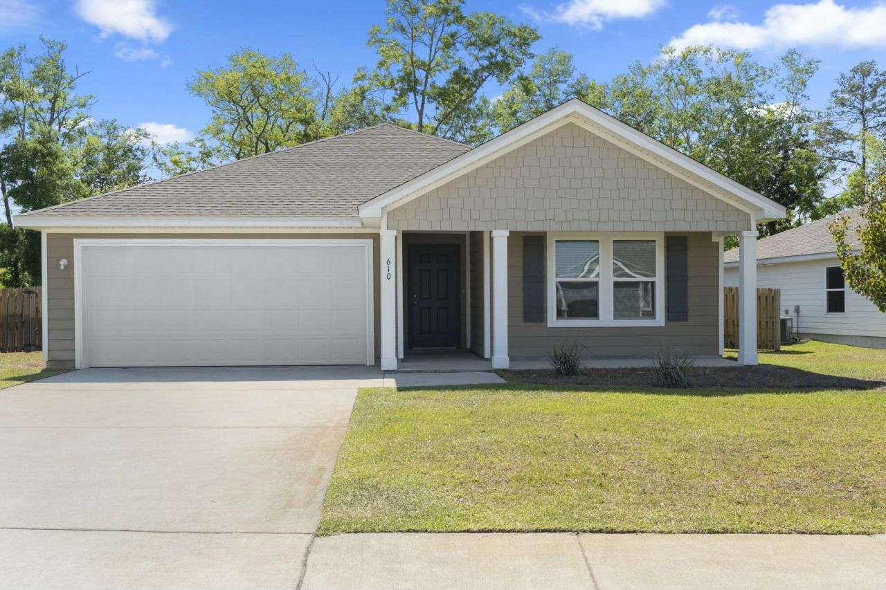 610 Riverwalk Circle, Freeport, FL 32439 Main Photo