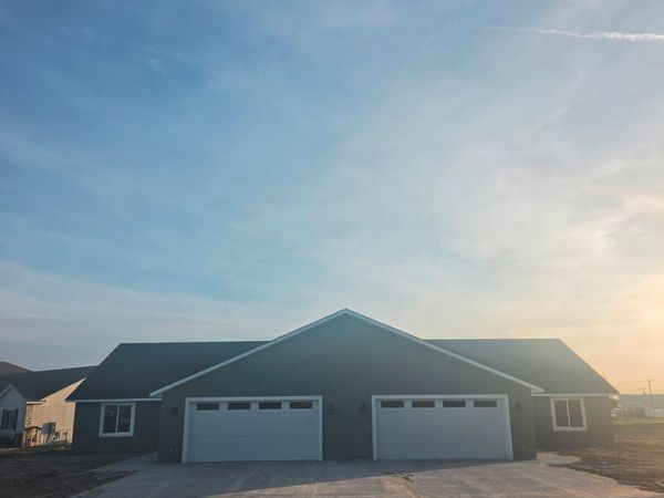 40 Lakeside Loop, Burley, ID 83318