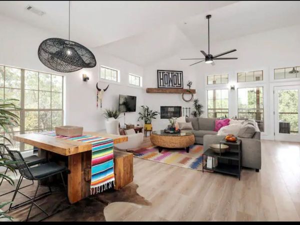 506 Beauchamp RD, Dripping Springs, TX 78620