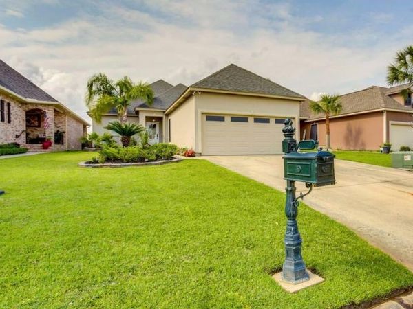 1457 ROYAL PALM Drive, Slidell, LA 70458